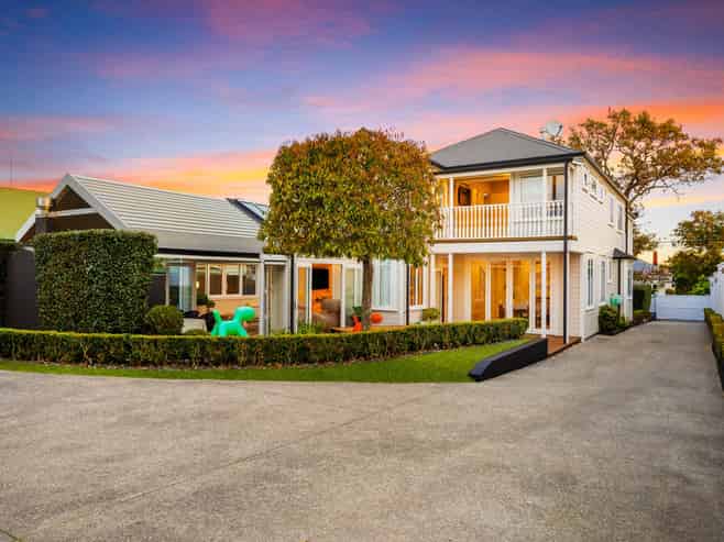 12 Dexter Avenue, Mount Eden