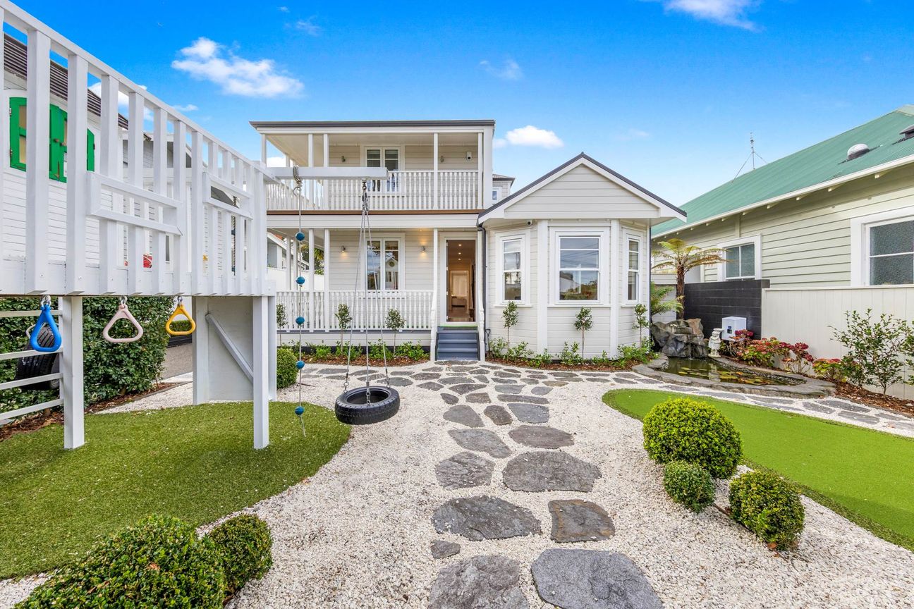Modern Classic Villa with Granny Flat - Vista 4