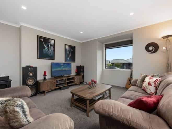 6 Paiawa Way, Pyes Pa