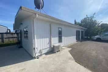 19A Masefield Drive, Enderley