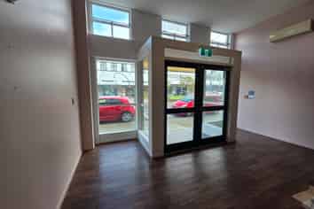 Existing Salon Fitout - Opportunity!