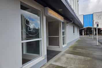 Existing Salon Fitout - Opportunity!