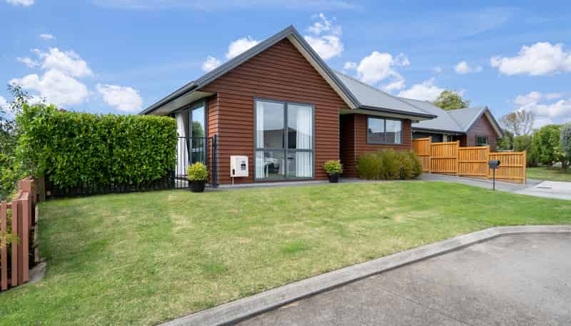 11 Clifford Close, Cambridge