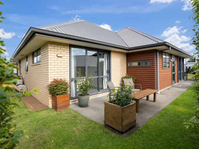 11 Clifford Close, Cambridge