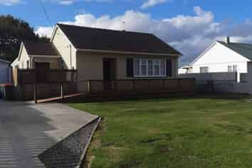 70 Conway Road, Eltham