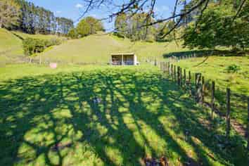 822 Motukawa Rd, Inglewood