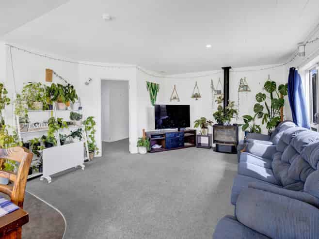 6 Egmont Street, Normanby