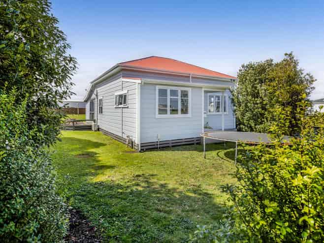 6 Egmont Street, Normanby