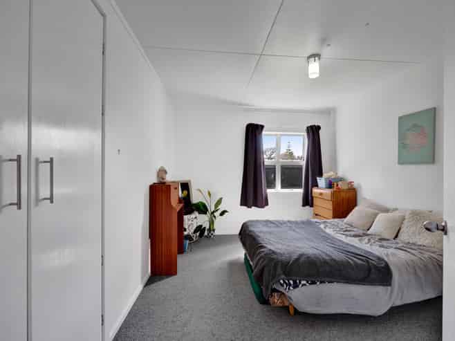 6 Egmont Street, Normanby