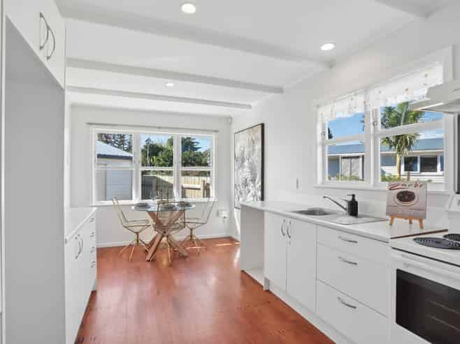 109 Vodanovich Road, Te Atatu South