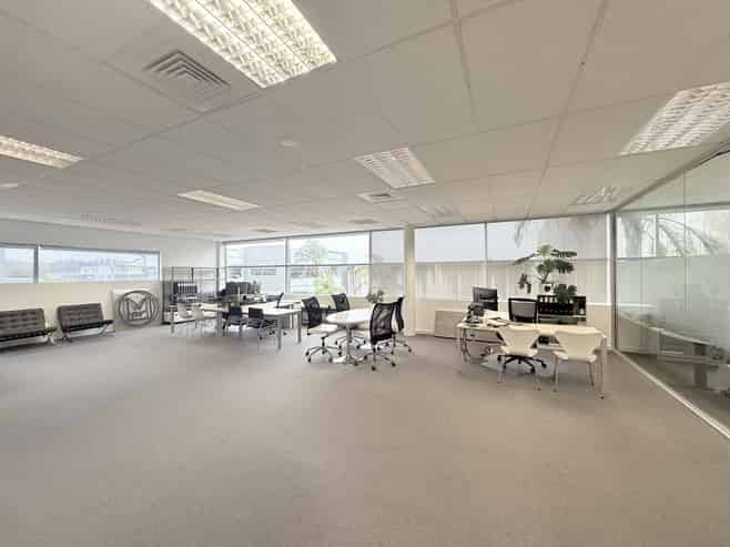 A modern, well presented first floor office