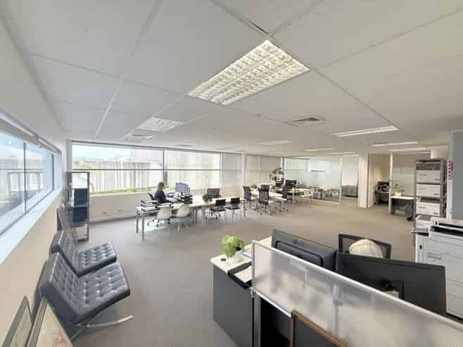 A modern, well presented first floor office