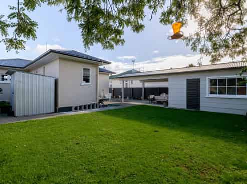 11 Rawhiti Avenue, Palmerston North Central