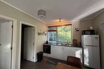 42 Riverbank Road, Okoia