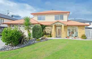 43 Peninsula Road, Mangere