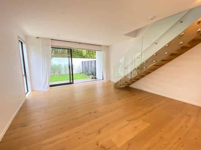 5/37 Hanene Street, St Heliers