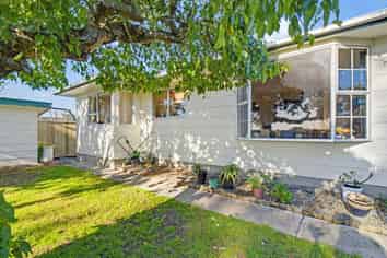 105B Benmore Avenue, Cloverlea