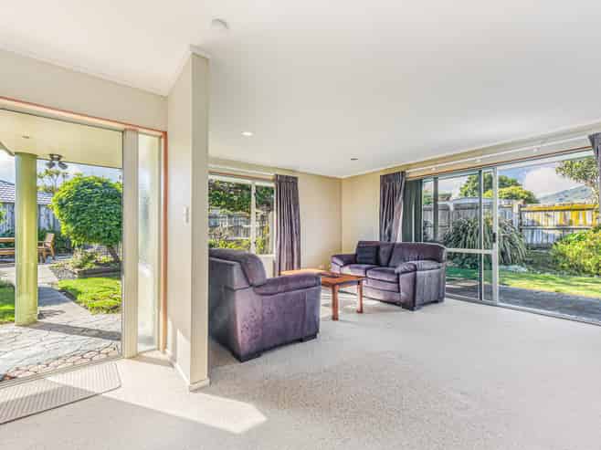 91 Aldinga Avenue, Stoke