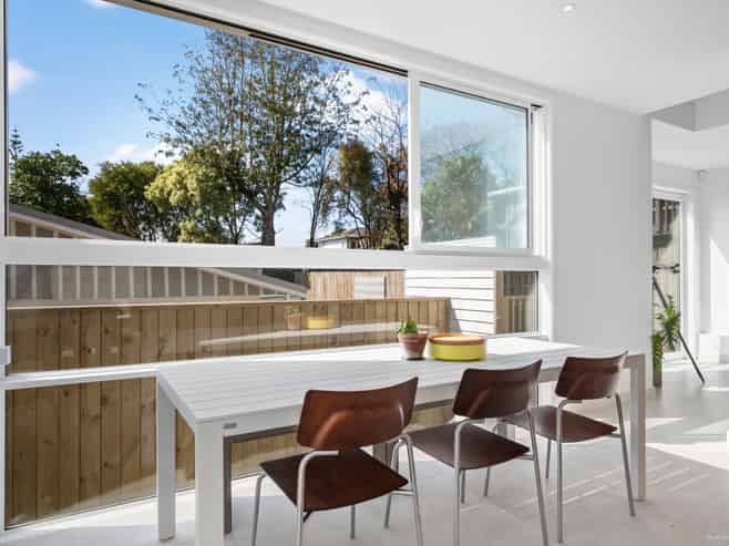 87C Verbena Road, Birkdale