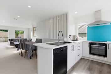 4/61 The Avenue, Albany