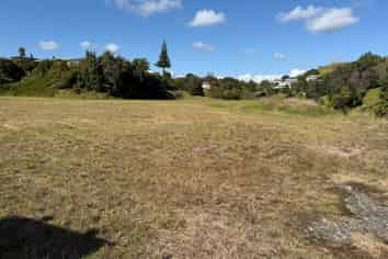 Freehold land next to Port Taranaki