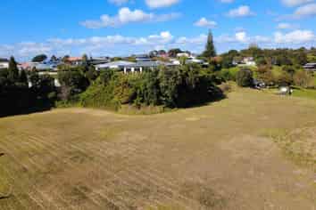 Freehold land next to Port Taranaki