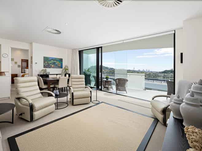 608/223B Green lane West, Epsom