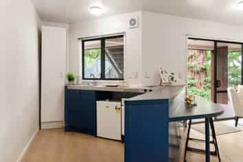 3/5 The Avenue, Albany