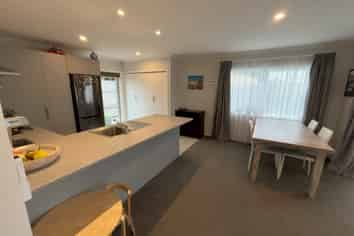 23A Pearce Crescent, Taita