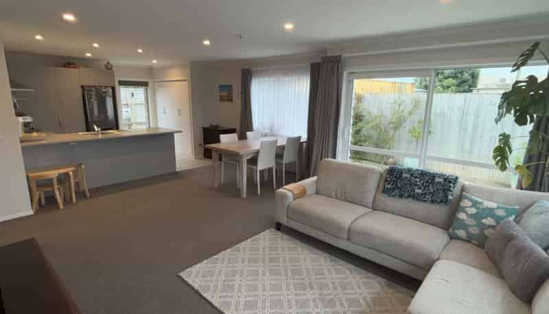 23A Pearce Crescent, Taita