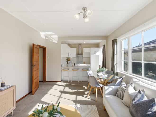 14 Amyes Road, Hornby