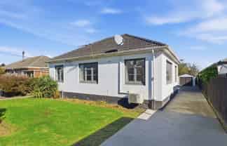 14 Amyes Road, Hornby