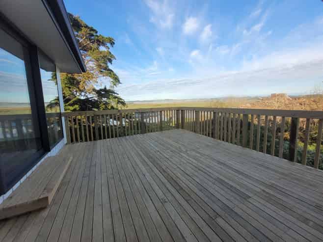 15 Kawariki Road, Helensville