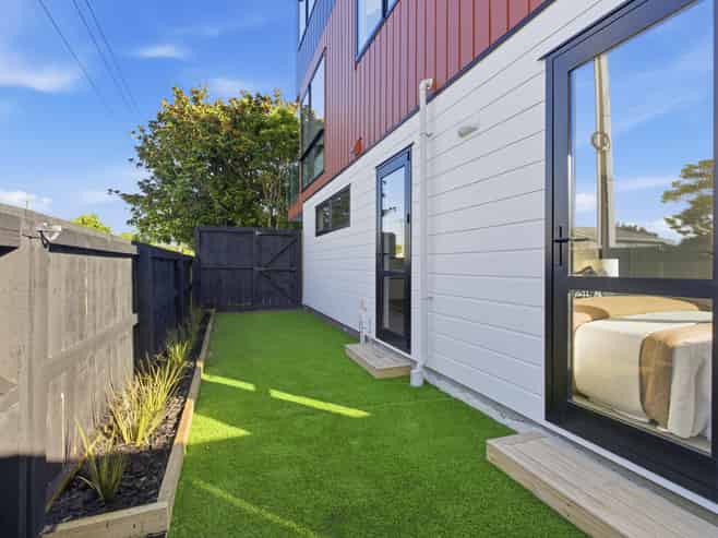 Lot 4/36 Oakley Avenue, Waterview