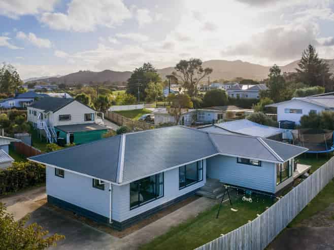 5A Thomas Place, Waihi