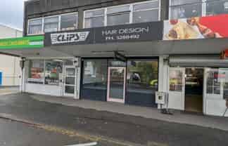 Suit a Laundromat  -  High Profile Retail Shop 