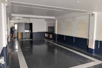 Suit a Laundromat  -  High Profile Retail Shop 