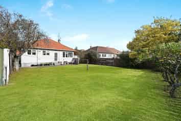 79 Jellicoe Drive, Hamilton East