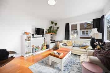 79 Jellicoe Drive, Hamilton East