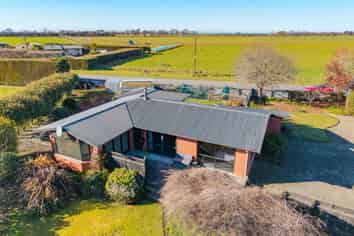 39 Hedley Road, Levels
