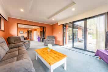 39 Hedley Road, Levels