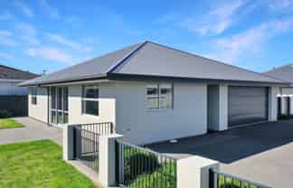 66 Kelvin Crescent, Allenton
