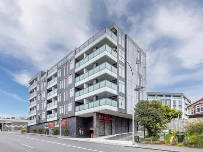 201/43C Gillies Avenue, Epsom