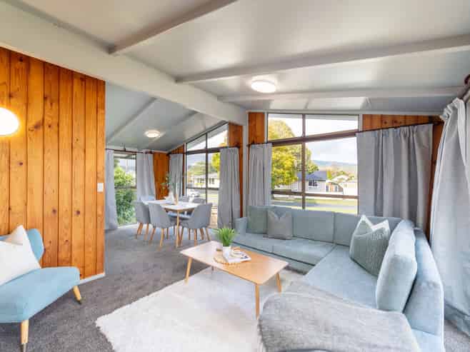 192 California Drive, Totara Park