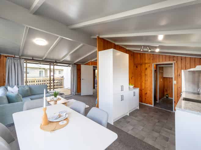 192 California Drive, Totara Park