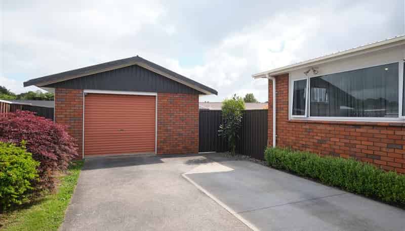22 Oberon Street, Stratford