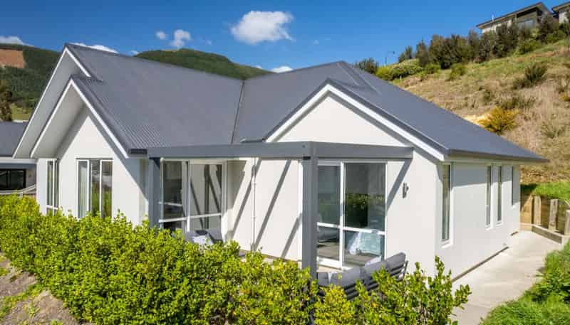 10E Village Lane, Stoke