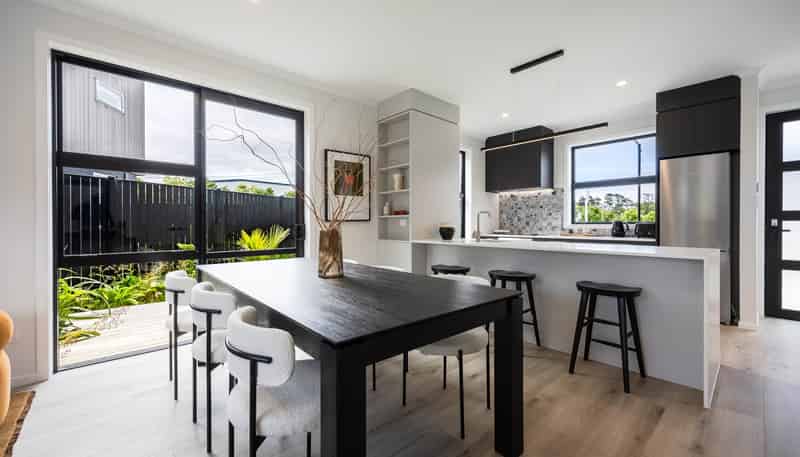 14 Yozin Road, Swanson