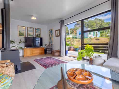 13 Forest Road, Raumati South