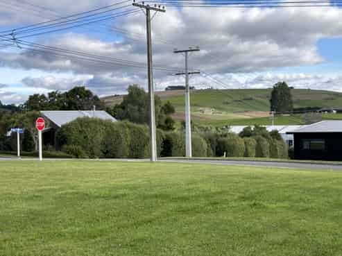 8 Percy Street, Weston